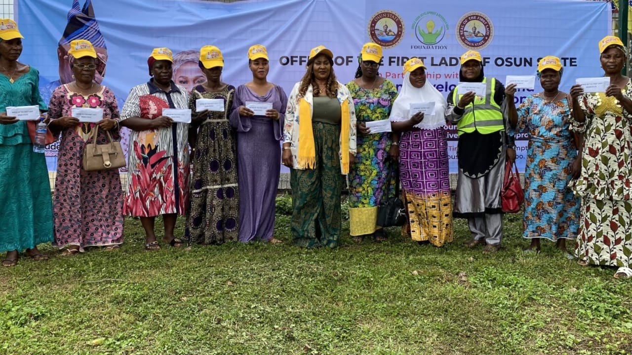 Widows receiving business grants from the Office of the First Lady of Osun State